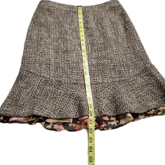 SIZE 6p Loft Skirt knee length Brown and tan color Ann Taylor LOFT - Picture 4 of 8